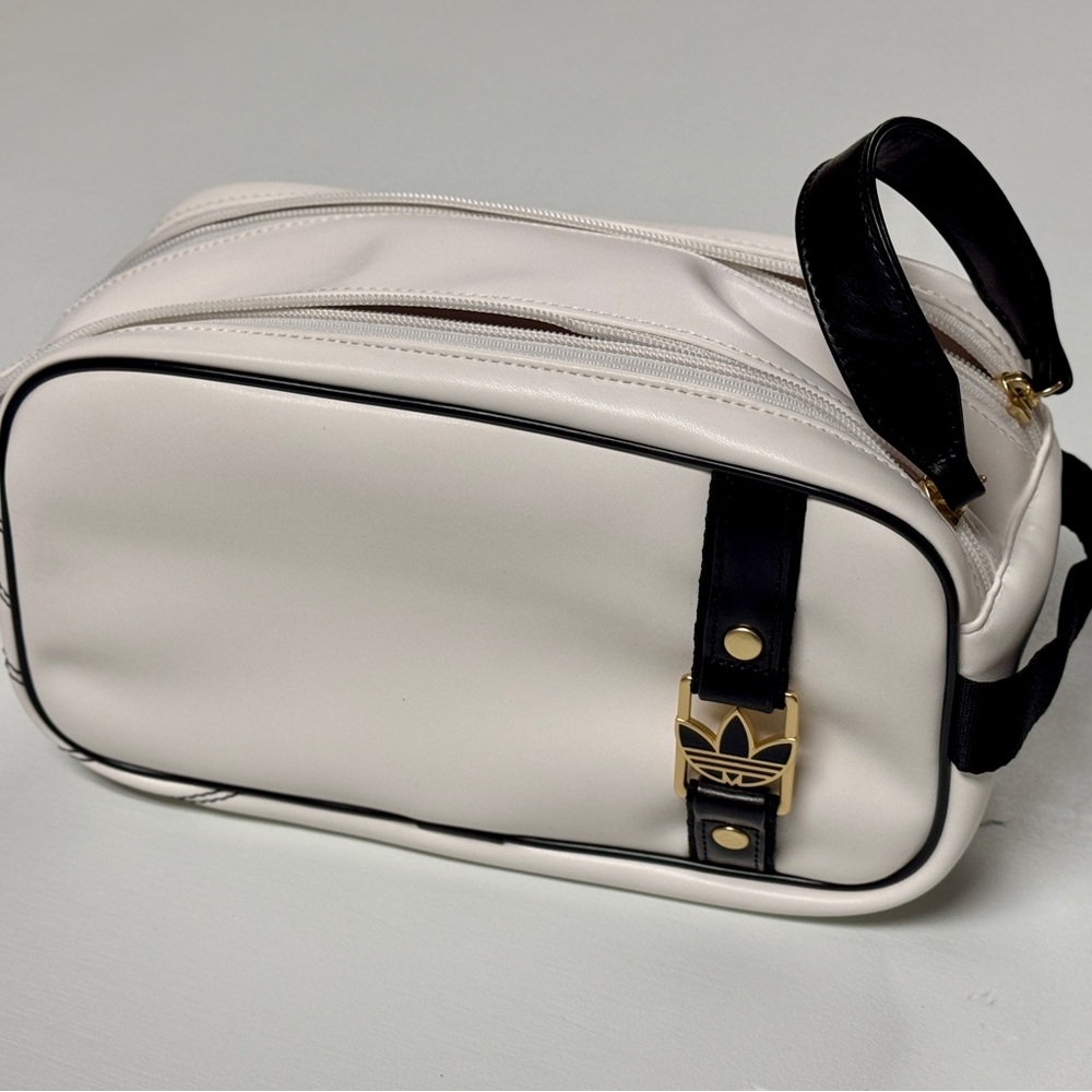 Adidas Originals Washkit Bag